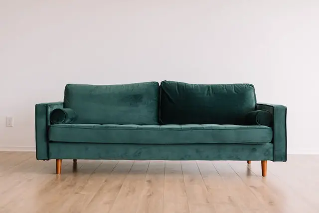 Wie lange hält ein Sofa?